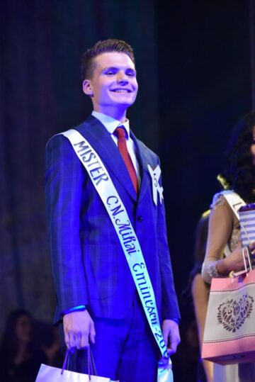 Mihnea Nichitean, Mister Boboc al Colegiul Național "Mihai Eminescu" 2019 :Foto Ștefan Gheorghiță