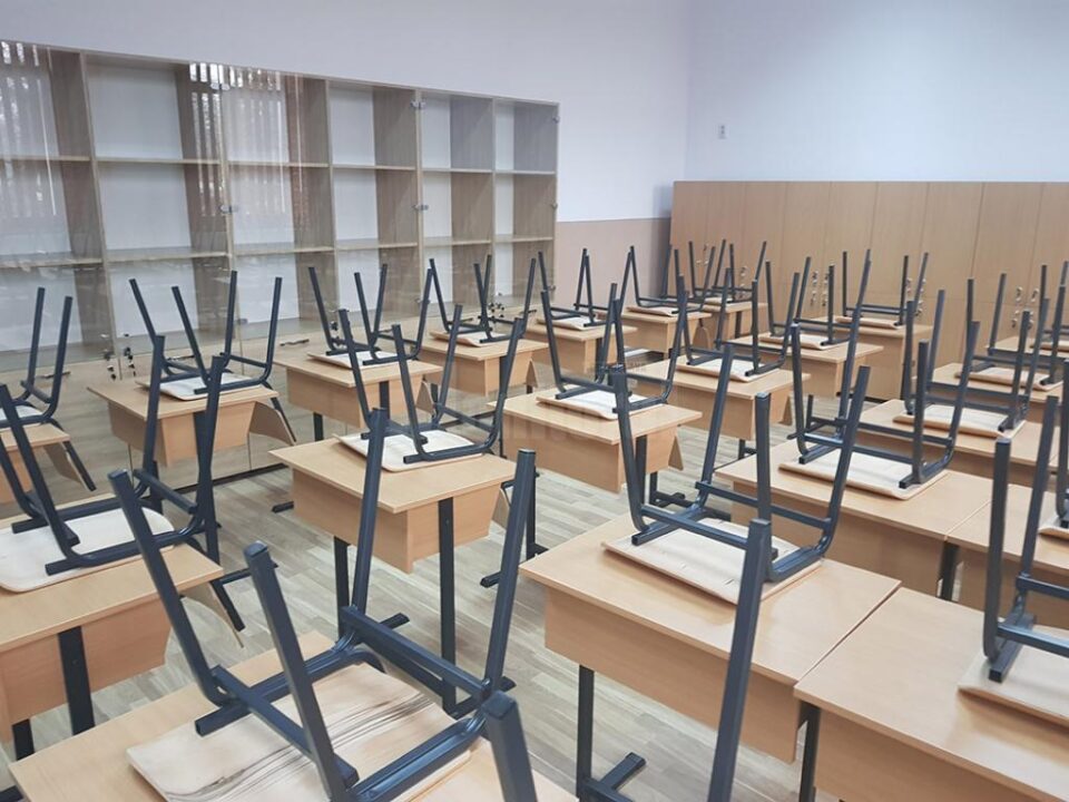 Reabilitări de peste 400.000 de euro, la școala din Fântâna Mare, la peste 60 de ani de la inaugurare
