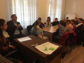 „Mesageri împotriva violenței”, la Centrul Școlar „Sf. Andrei” Gura Humorului