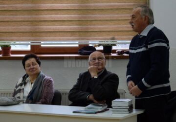 Scriitorul Grigore Ilisei s-a întors la școala la care a învățat