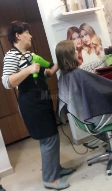 Elevii școlii din Salcea au fost, pentru câteva ore, hair styliști, brutari-patiseri, profesori, economiști, polițiști