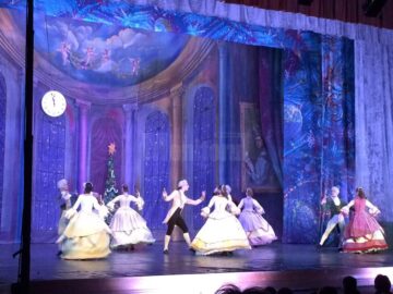Zeci de soliști ai Teatrului de Operă și Balet din Kiev, aplaudați îndelung la Suceava, după spectacolul „Spărgătorul de nuci”