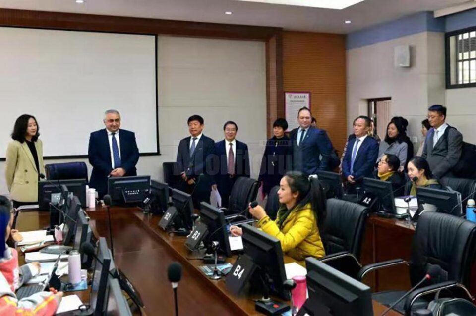 Delegație a USV, în vizită de lucru la Universitatea Yunnan, China, în vederea extinderii colaborării dintre instituții