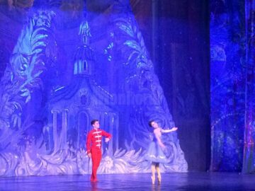 Zeci de soliști ai Teatrului de Operă și Balet din Kiev, aplaudați îndelung la Suceava, după spectacolul „Spărgătorul de nuci”