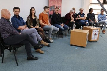 Premiera spectacolului H.A.H. are loc vineri, la Teatrul „Matei Vișniec” Suceava