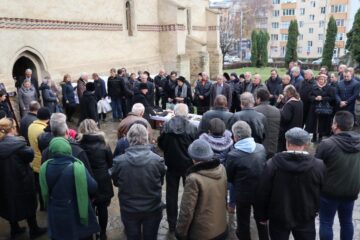 Familia , prietenii și colegii de partid alaturi de fostul viceprimar și consilier local Bogdan Bicsi, pe ultimul drum