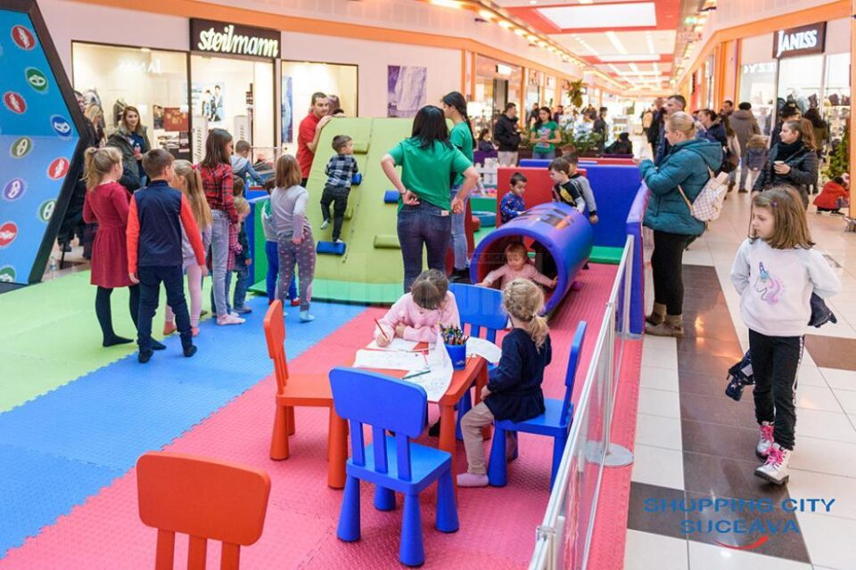 Eroii în pijama – expoziție interactivă pentru copii la Shopping City Suceava