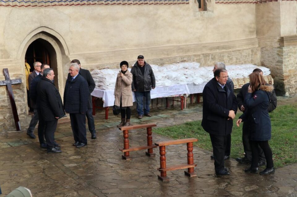 Familia , prietenii și colegii de partid alaturi de fostul viceprimar și consilier local Bogdan Bicsi, pe ultimul drum 3