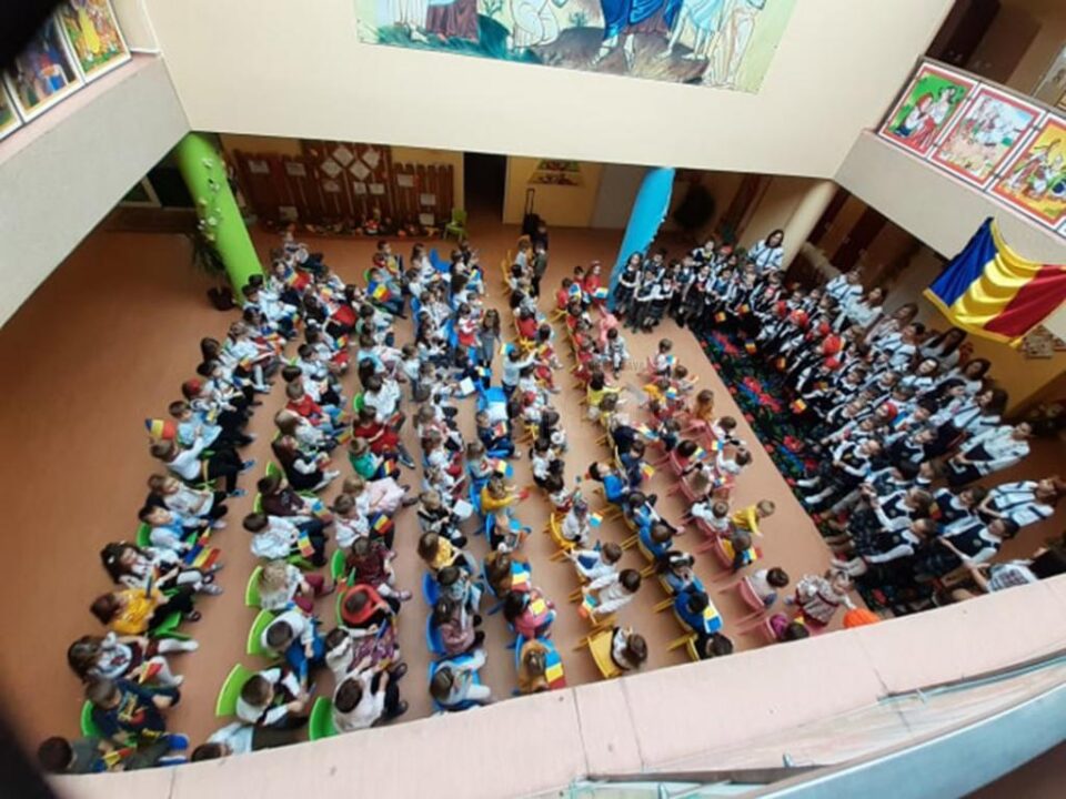 Ziua Bucovinei, sărbătorită la Grădinița și Școala Primară „Sfântul Ioan cel Nou de la Suceava”