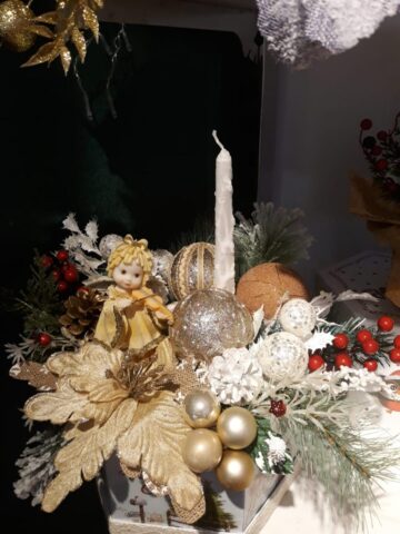 Util: unde găsești aproape tot ce ai nevoie pentru decorarea casei de Crăciun.