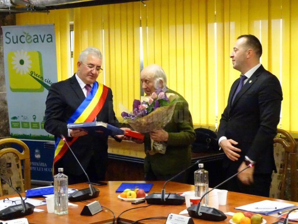 Veteranul de război Nicolai Berariu, în vârstă de aproape 100 de ani, a devenit „Cetățean de onoare” al Sucevei