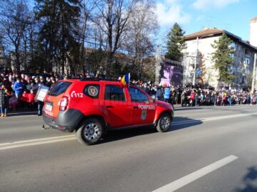 Defilarea ISU