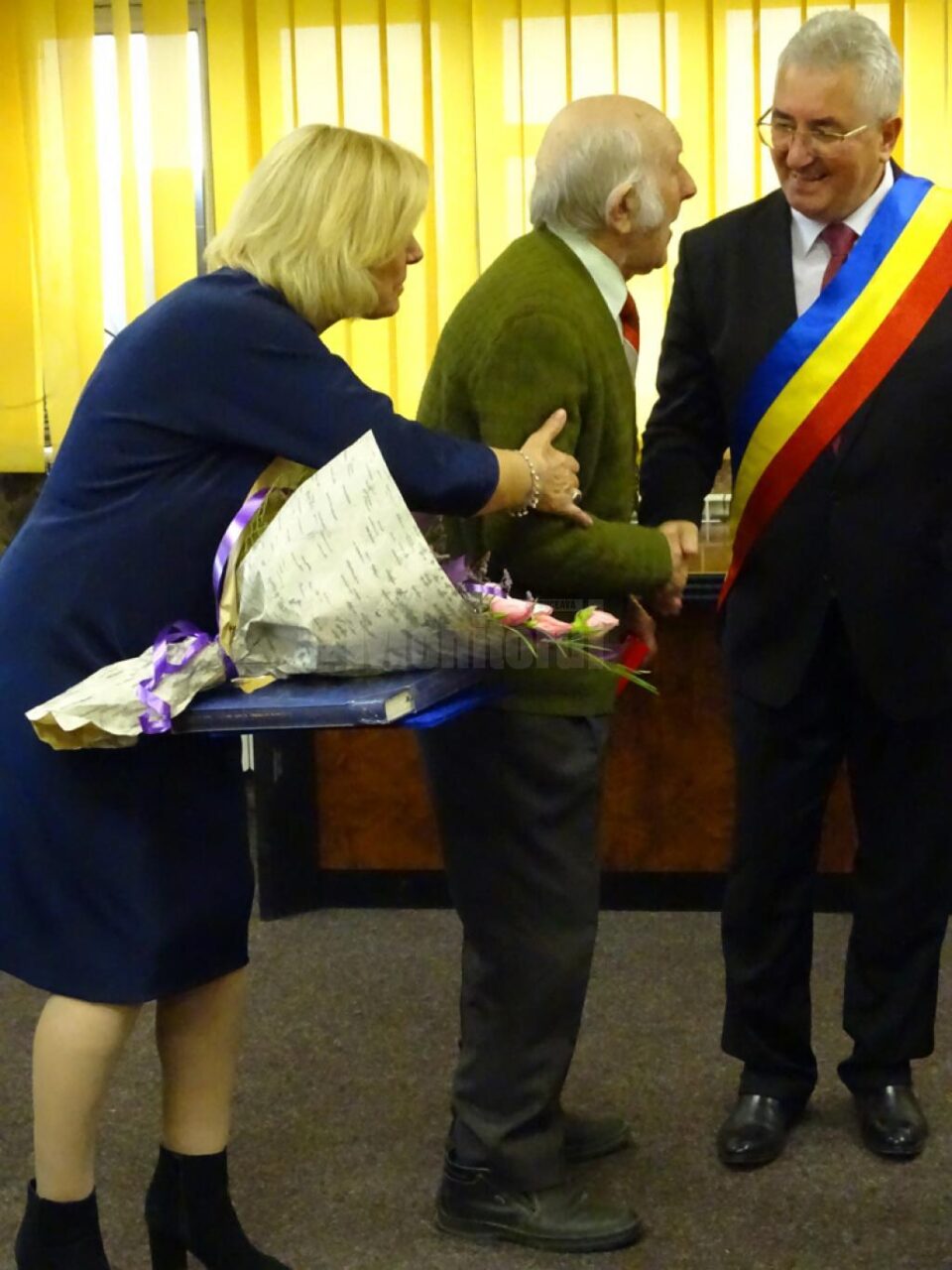 Veteranul de război Nicolai Berariu, în vârstă de aproape 100 de ani, a devenit „Cetățean de onoare” al Sucevei