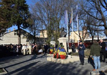 Ziua Națională a României a fost marcată la Fălticeni prin depuneri de coroane de flori