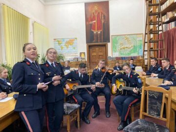 Elevi din Suceava și Iași, cadeți pentru o săptămână la Colegiul Militar „Ștefan cel Mare”