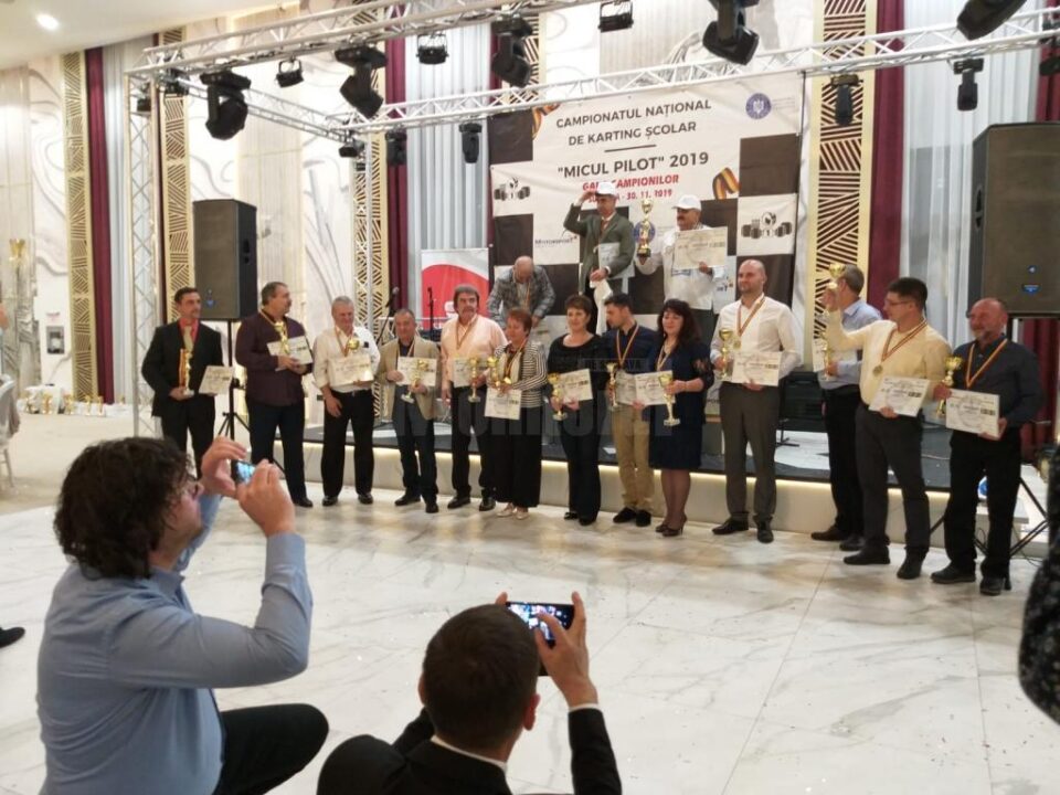 23 de echipe din întreaga țară, la Gala Campionilor, din cadrul Campionatului Național de Karting Școlar