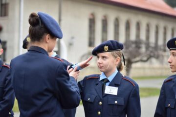 Elevi din Suceava și Iași, cadeți pentru o săptămână la Colegiul Militar „Ștefan cel Mare”