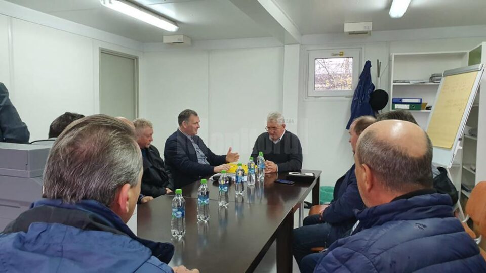 Discuțiile purtate între conducerea și sindicaliștii de la TPL cu primarul Sucevei, Ion Lungu