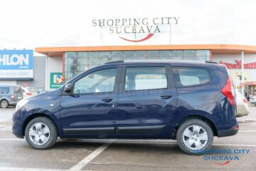 Autoturismul nou, cu 7 locuri, oferit Centrului de Recuperare și Reabilitare Neuropsihiatrică Zvoriștea