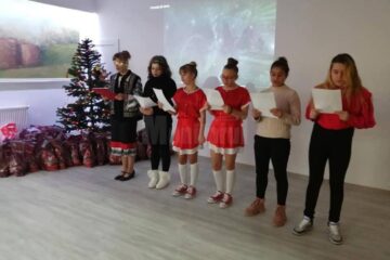 Copiii de la Centrul Școlar de Educație Incluzivă Suceava au primit daruri de la Moș Nicolae