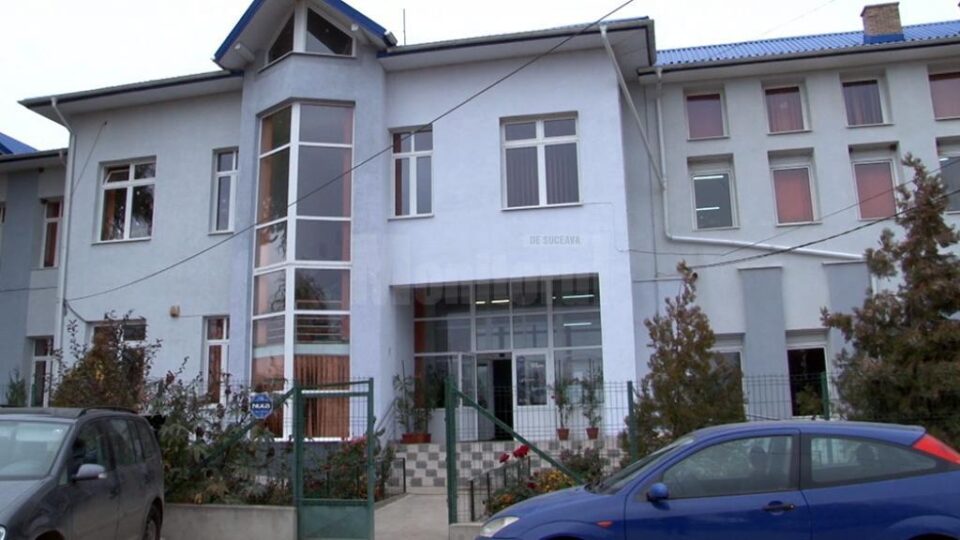 Școala ”Constantin Morariu” din Pătrăuți, unde a avut loc agresiunea