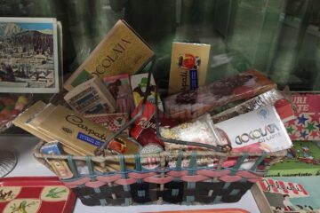 Obiecte specifice perioadei sărbătorilor de iarnă din anii 1900 – 1980