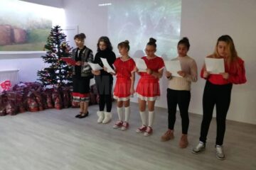 Copiii de la Centrul Școlar de Educație Incluzivă Suceava au primit daruri de la Moș Nicolae