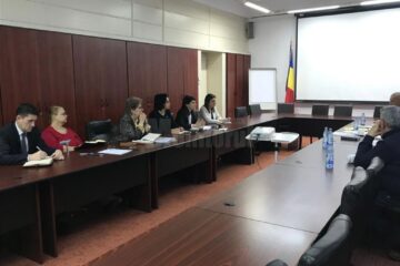 Ministrul Muncii, Violeta Alexandru, și deputatul Angelica Fădor s-au întâlnit cu reprezentanții foștilor salariați ai IPEG