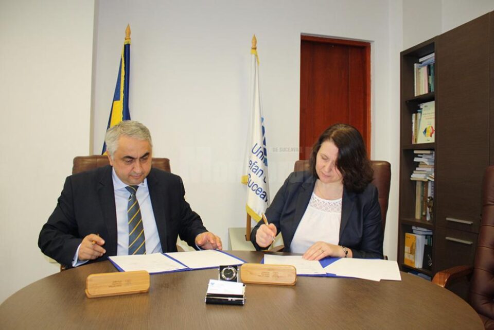 Acord bilateral între Universitatea din Suceava și Universitatea „Dimitrie Cantemir” din Chișinău Acord bilateral între Universitatea din Suceava și Universitatea „Dimitrie Cantemir” din Chișinău