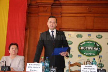 Alexandru Moldovan a depus jurământul în funcția de prefect al județului Suceava