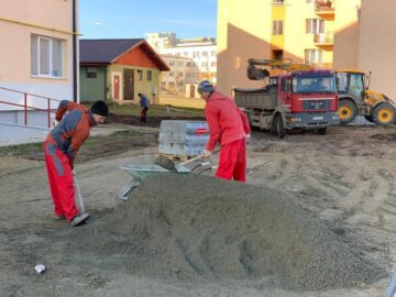 Sistematizare rutieră și amenajări de drumuri și parcări în cartierul ANL de la Metro