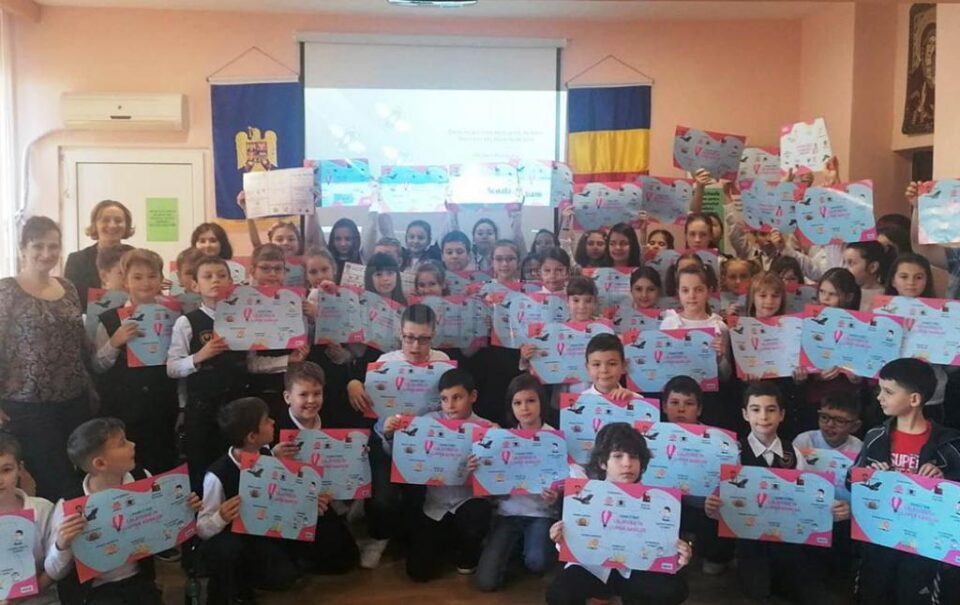 Prima lecție de educație financiară pentru elevii Școlii ”Miron Costin”
