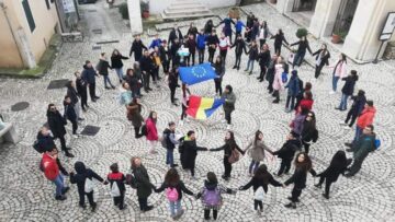 Călătorie în timp pentru participanții la a treia vizită de schimb din cadrul proiectului „Hand to Hand – Together in Europe”