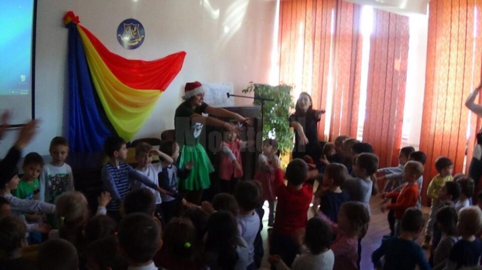 Proiectul "Dăruind, readucem zâmbete"