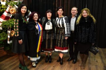 Primarul comunei Berchișești, Violeta Țăran, le-a mulțumit tuturor participanților la festivalul de colinde