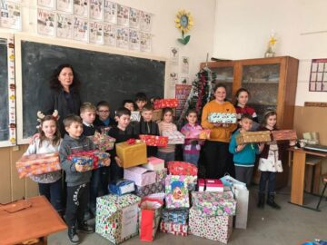 Elevii Colegiului Național Militar, implicați în campania caritabilă Shoe Box