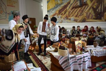 „Șezătoare, punte între generații”