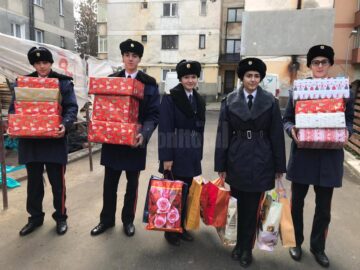 Elevii Colegiului Național Militar, implicați în campania caritabilă Shoe Box