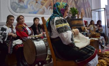 „Șezătoare, punte între generații”