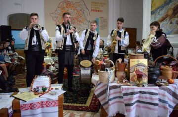 „Șezătoare, punte între generații”