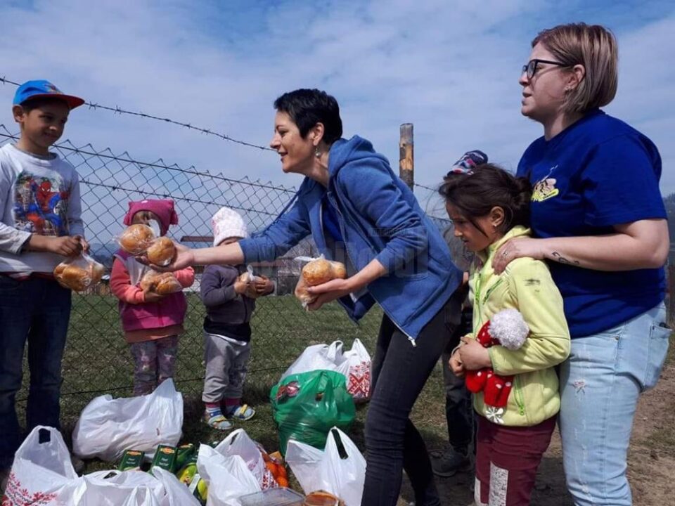Nicoleta Bogoș, dăscălița care a creat asociația donatorilor de zâmbete, de lumină și de visuri împlinite