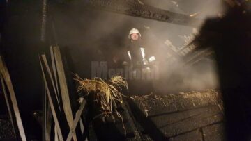 Un alt incendiu s-a înregistrat în apropiere, la Mănăstirea Humorulu