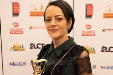 Nicoleta Bogoș, dăscălița care a creat asociația donatorilor de zâmbete, de lumină și de visuri împlinite
