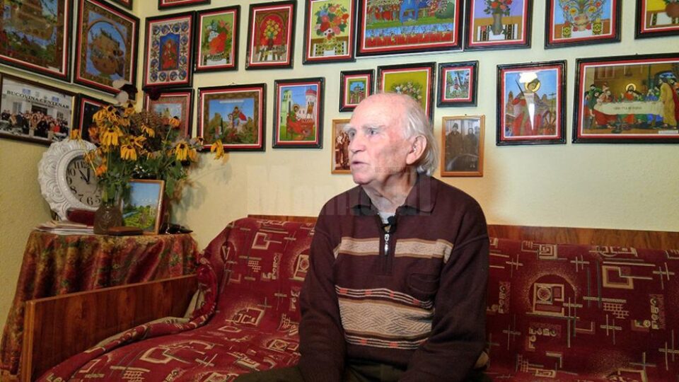 Filon Lucău în mijlocul creației sale