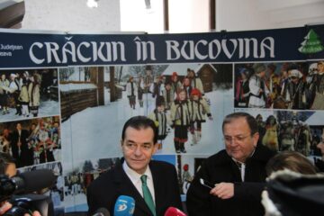 Premierul Ludovic Orban și președintele CJ Suceava, Gheorghe Flutur