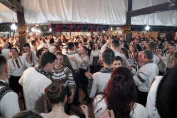 A doua ediție a Balului Huțanilor, la Vatra Moldoviței