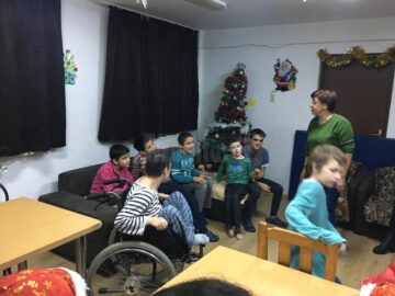 Acțiune caritabilă pentru copiii instituționalizați de la Dolhasca și Gura Humorului