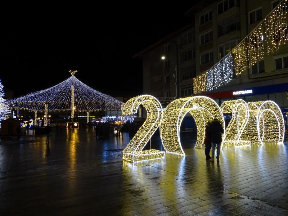 Autoritățile le recomandă sucevenilor să nu depășească limitele decenței la evenimentele organizate de Revelion