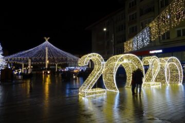 Autoritățile le recomandă sucevenilor să nu depășească limitele decenței la evenimentele organizate de Revelion