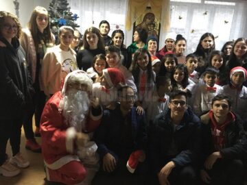 Acțiune caritabilă pentru copiii instituționalizați de la Dolhasca și Gura Humorului